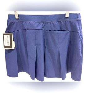 NWT Women’s RBX Navy prime everything skort, size medium